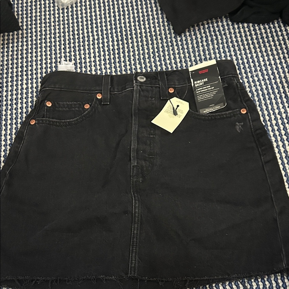 Levi's Classic Black Ribcage Mini Skirt